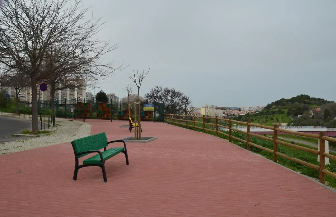 Tagus Life Areeiro-1
